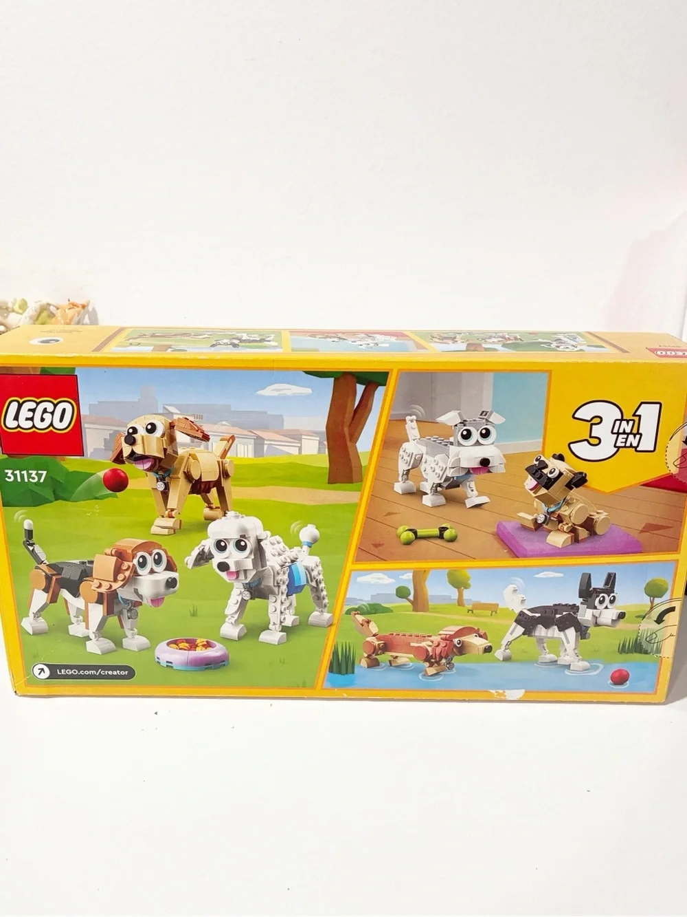 LEGO Creator 3 in 1 Adorable Dogs Building Toy Set 31137 NEW - Picture 3 of 4